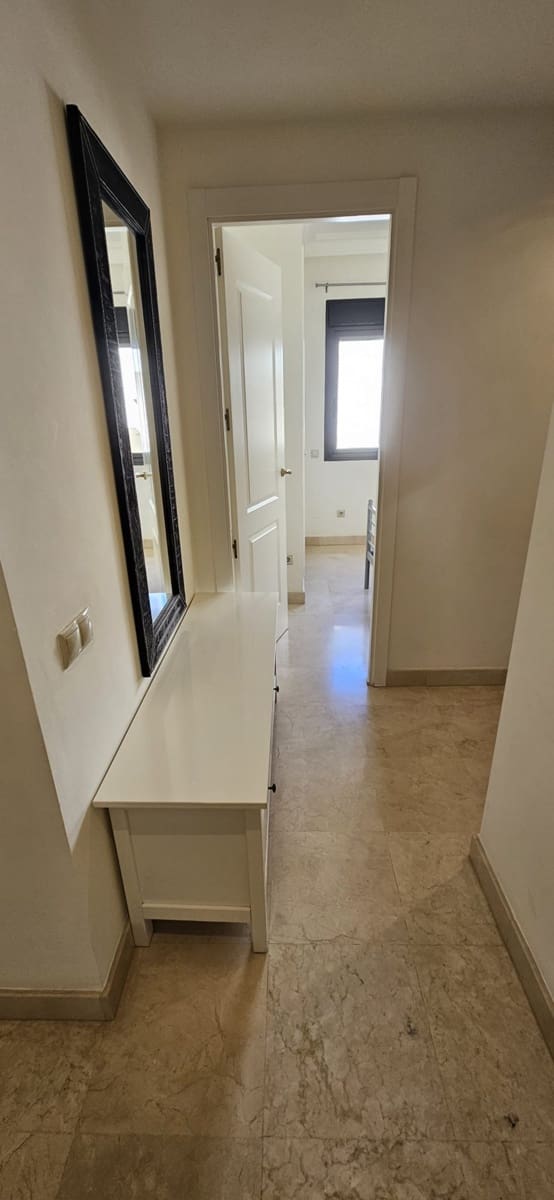 Apartamento de 2 habitaciones en Roda en venta con piscina - 159.900 € (Ref: 9297120)