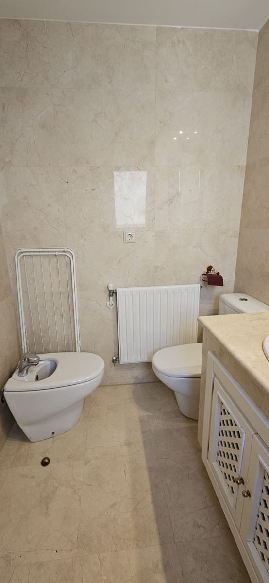 Apartamento de 2 habitaciones en Roda en venta con piscina - 159.900 € (Ref: 9297120)