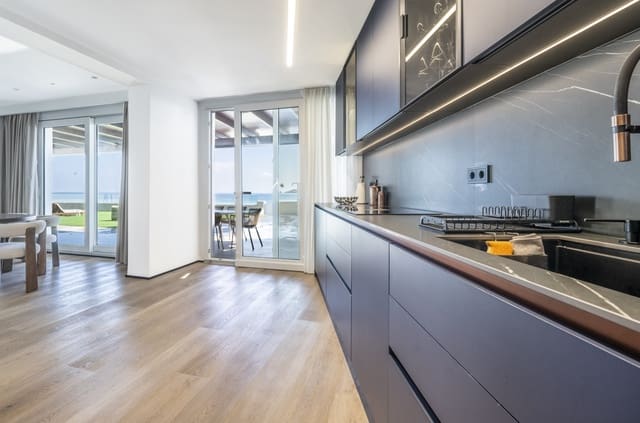 3 quarto Moradia para venda em La Manga del Mar Menor com garagem - 1 650 000 € (Ref: 9378373)