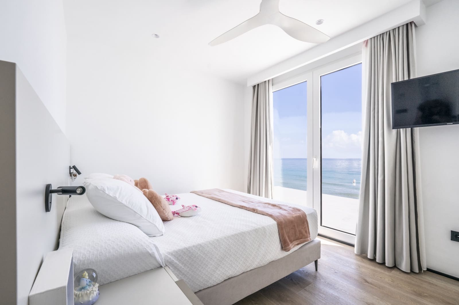 3 soveværelse Villa til salg i La Manga del Mar Menor med garage - € 1.650.000 (Ref: 9378373)