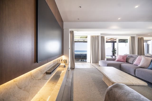 3 quarto Moradia para venda em La Manga del Mar Menor com garagem - 1 650 000 € (Ref: 9378373)