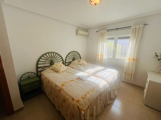 4 soveværelse Villa til salg i Gea y Truyols, Murcia by med swimmingpool garage - € 310.000 (Ref: 9392036)