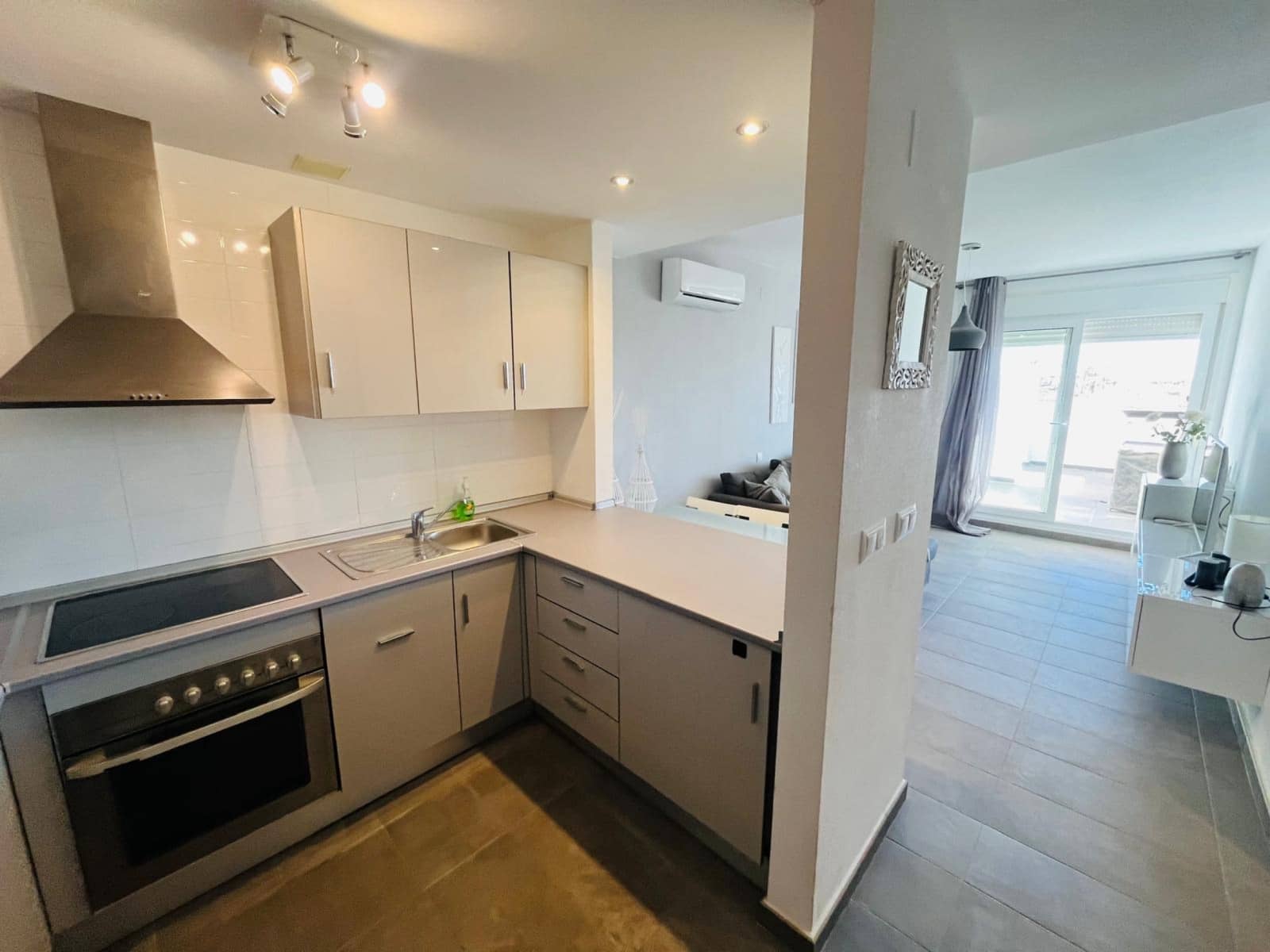 2 soverom Leilighet til salgs i Roldan med garasje - € 119 000 (Ref: 9426684)