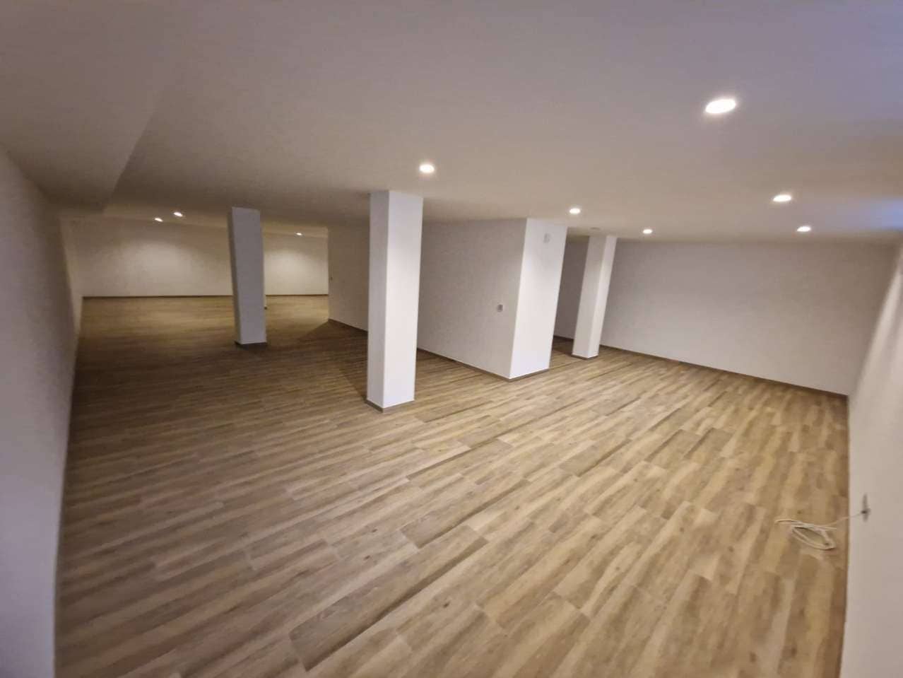 3 slaapkamer Villa te koop in Monforte del Cid met zwembad - € 795.000 (Ref: 9620702)