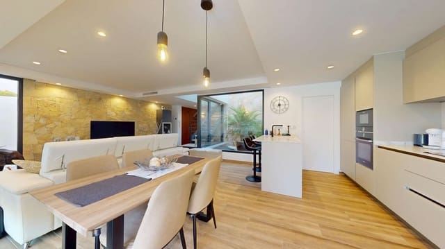 3 soveværelse Villa til salg i Monforte del Cid med swimmingpool - € 795.000 (Ref: 9620702)