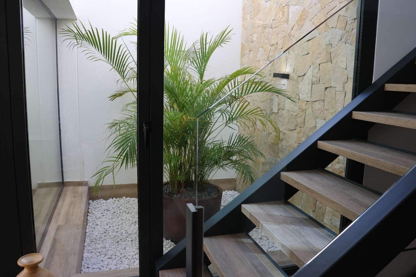 3 slaapkamer Villa te koop in Monforte del Cid met zwembad - € 795.000 (Ref: 9620703)