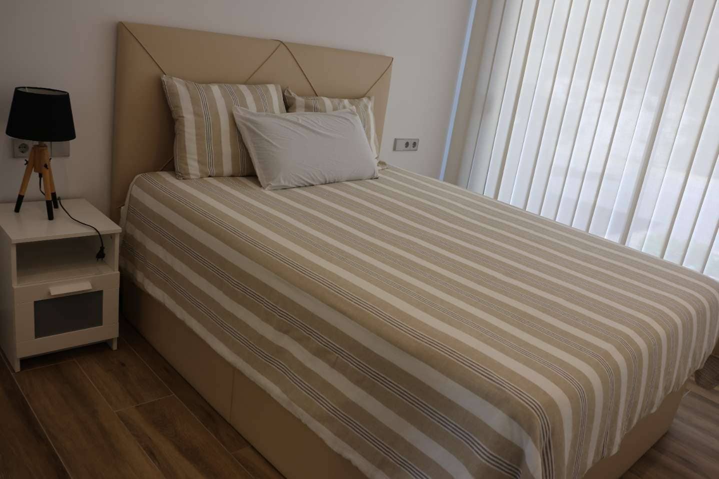 3 slaapkamer Villa te koop in Monforte del Cid met zwembad - € 795.000 (Ref: 9620703)