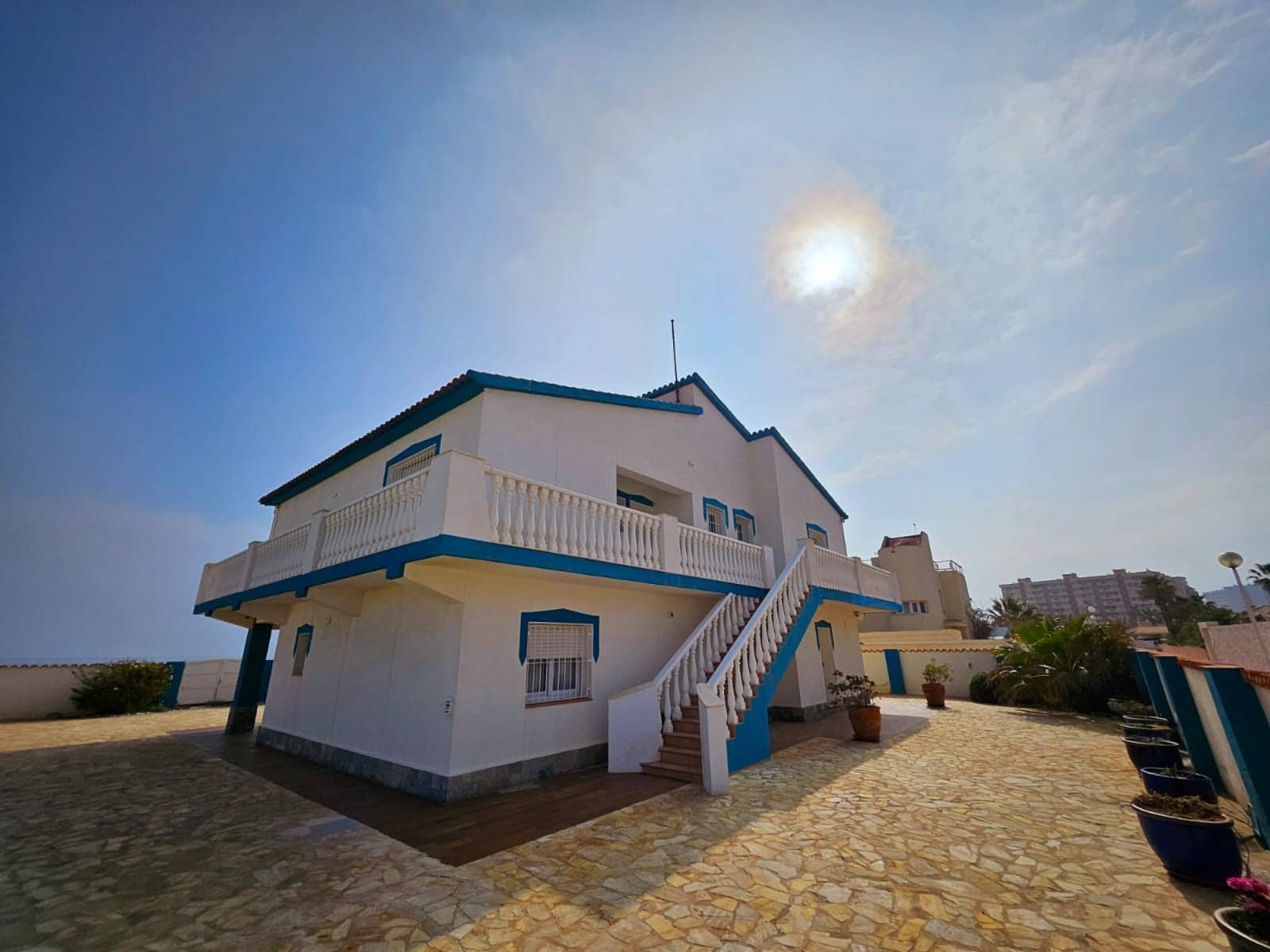 6 chambre Villa/Maison à vendre à La Manga del Mar Menor avec garage - 859 000 € (Ref: 9777346)