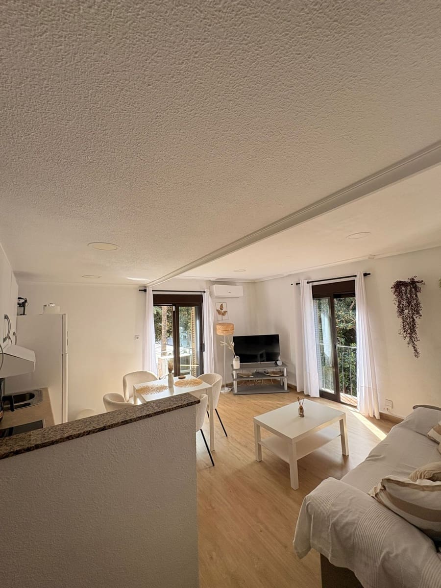 2 bedroom Apartment for sale in Cartagena with garage - € 150,000 (Ref: 9807409)