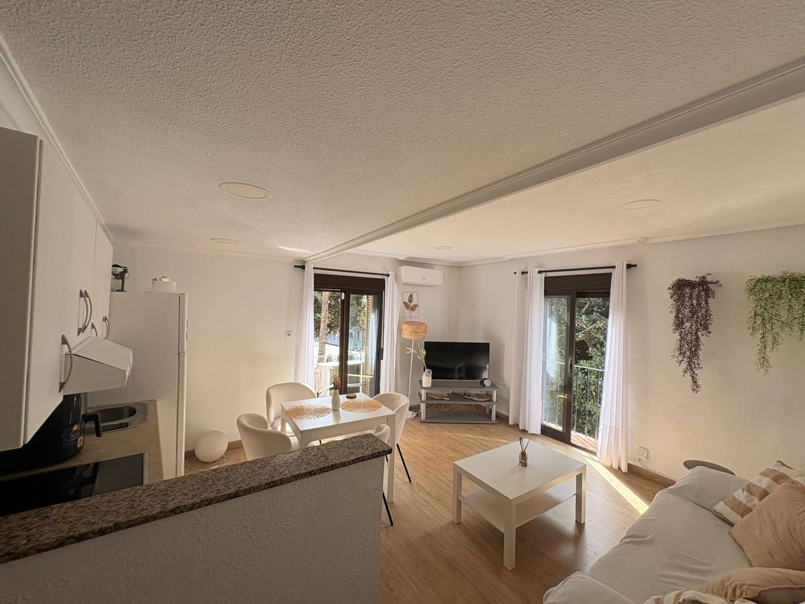 2 bedroom Apartment for sale in Cartagena with garage - € 150,000 (Ref: 9807409)