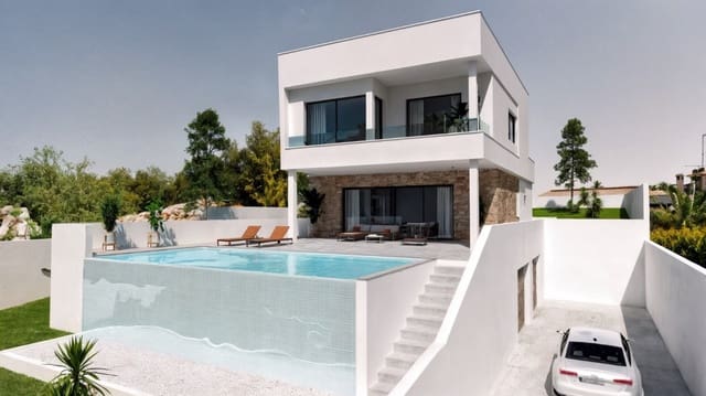 4 bedroom Villa for sale in Pinar de Campoverde, Pilar de la Horadada with pool - € 965,495 (Ref: 9807410)