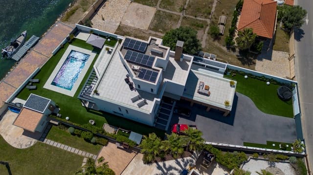 4 chambre Villa/Maison à vendre à La Manga del Mar Menor avec garage - 2 150 000 € (Ref: 9909809)