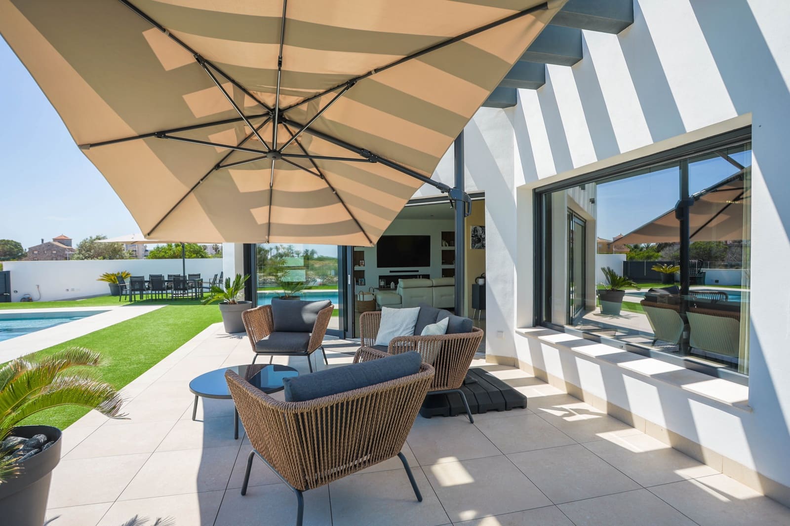 4 chambre Villa/Maison à vendre à La Manga del Mar Menor avec garage - 2 150 000 € (Ref: 9909809)