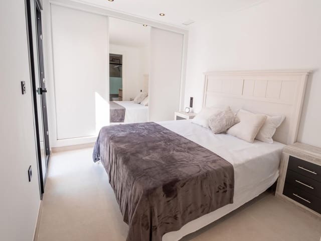3 soverom Villa til salgs i San Fulgencio med svømmebasseng garasje - € 395 000 (Ref: 9937350)