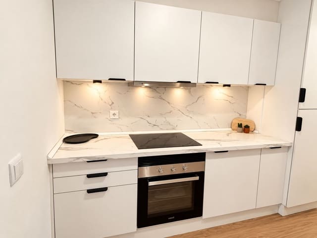 3 slaapkamer Appartement te koop in La Zenia, Orihuela met zwembad garage - € 247.000 (Ref: 9961915)