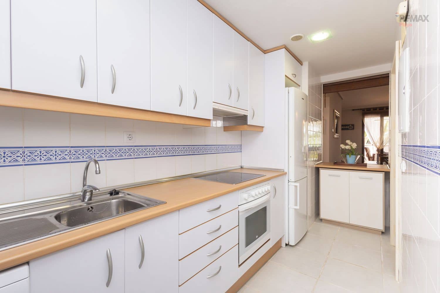 2 makuuhuone Huoneisto myytävänä paikassa Vera mukana uima-altaan 
autotalli - 283 000 € (Ref: 10015027)
