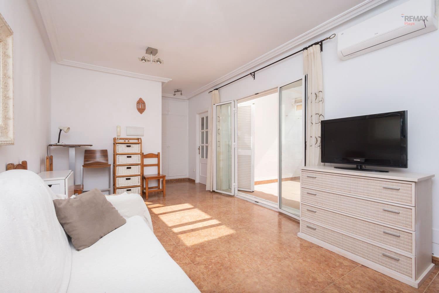 1 soverom Leilighet til salgs i Puerto del Rey med svømmebasseng garasje - € 224 900 (Ref: 10016927)