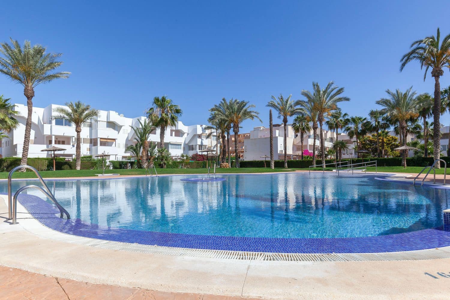 1 soverom Leilighet til salgs i Puerto del Rey med svømmebasseng garasje - € 224 900 (Ref: 10016927)