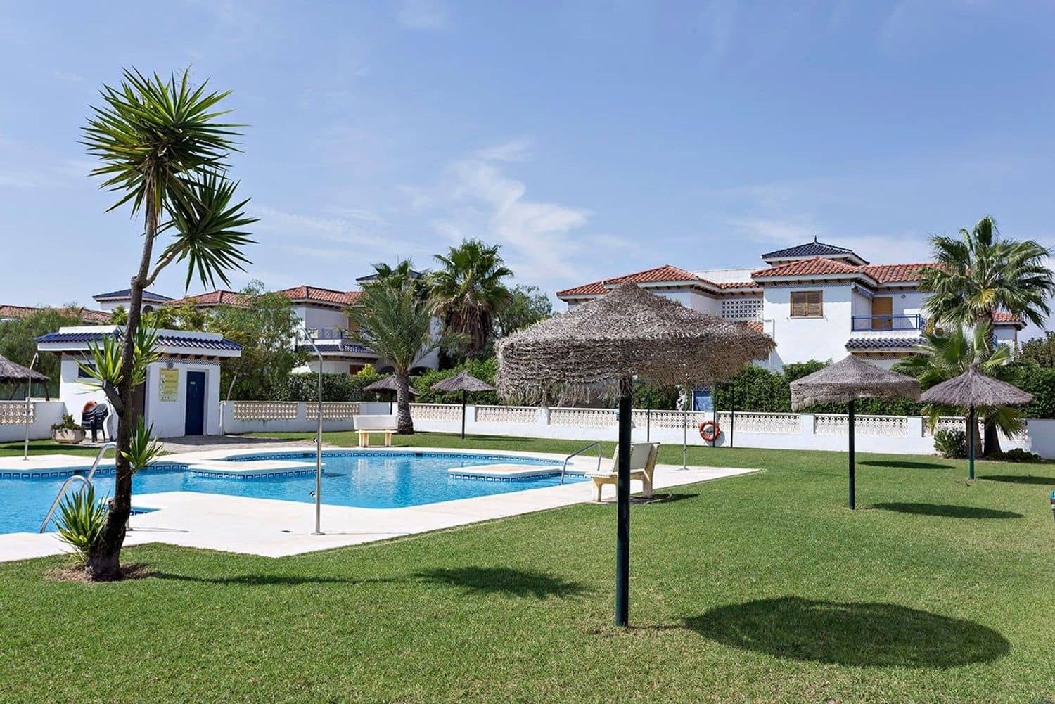 2 bedroom Apartment for sale in Vera with pool garage - € 259,000 (Ref: 10057874)