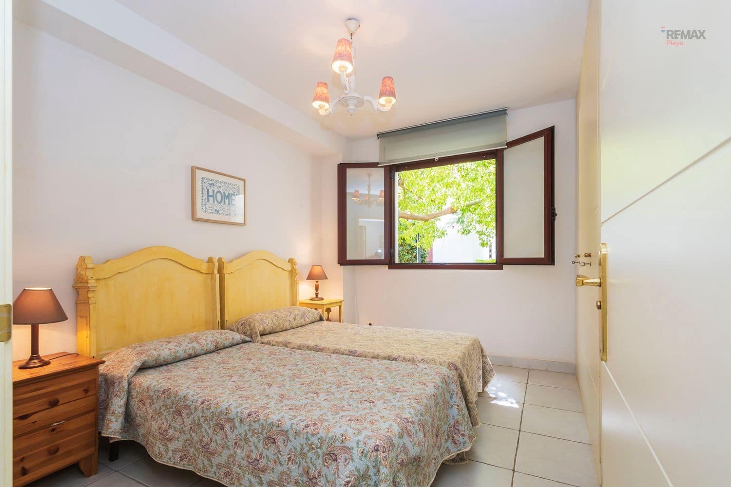 Apartamento de 3 habitaciones en Vera en venta con piscina garaje - 440.000 € (Ref: 10061248)