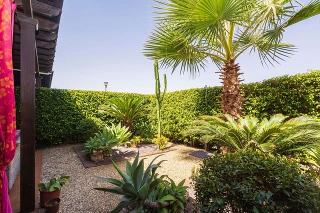 Apartamento de 3 habitaciones en El Playazo, Vera en venta con piscina garaje - 440.000 € (Ref: 10061248)