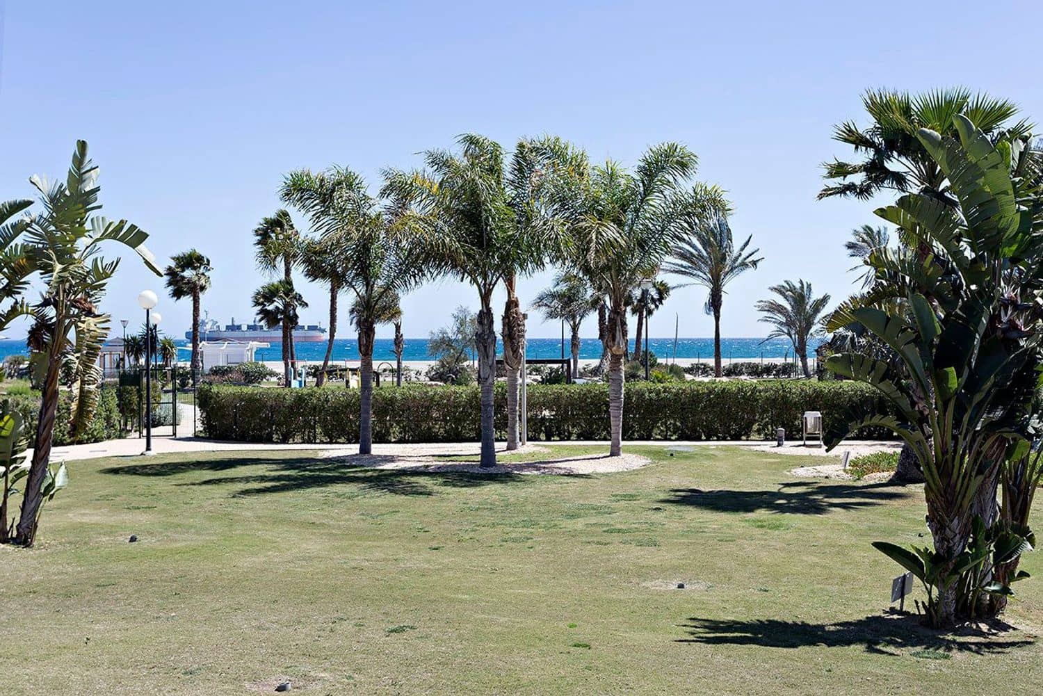 Apartamento de 3 habitaciones en Vera en venta con piscina garaje - 440.000 € (Ref: 10061248)