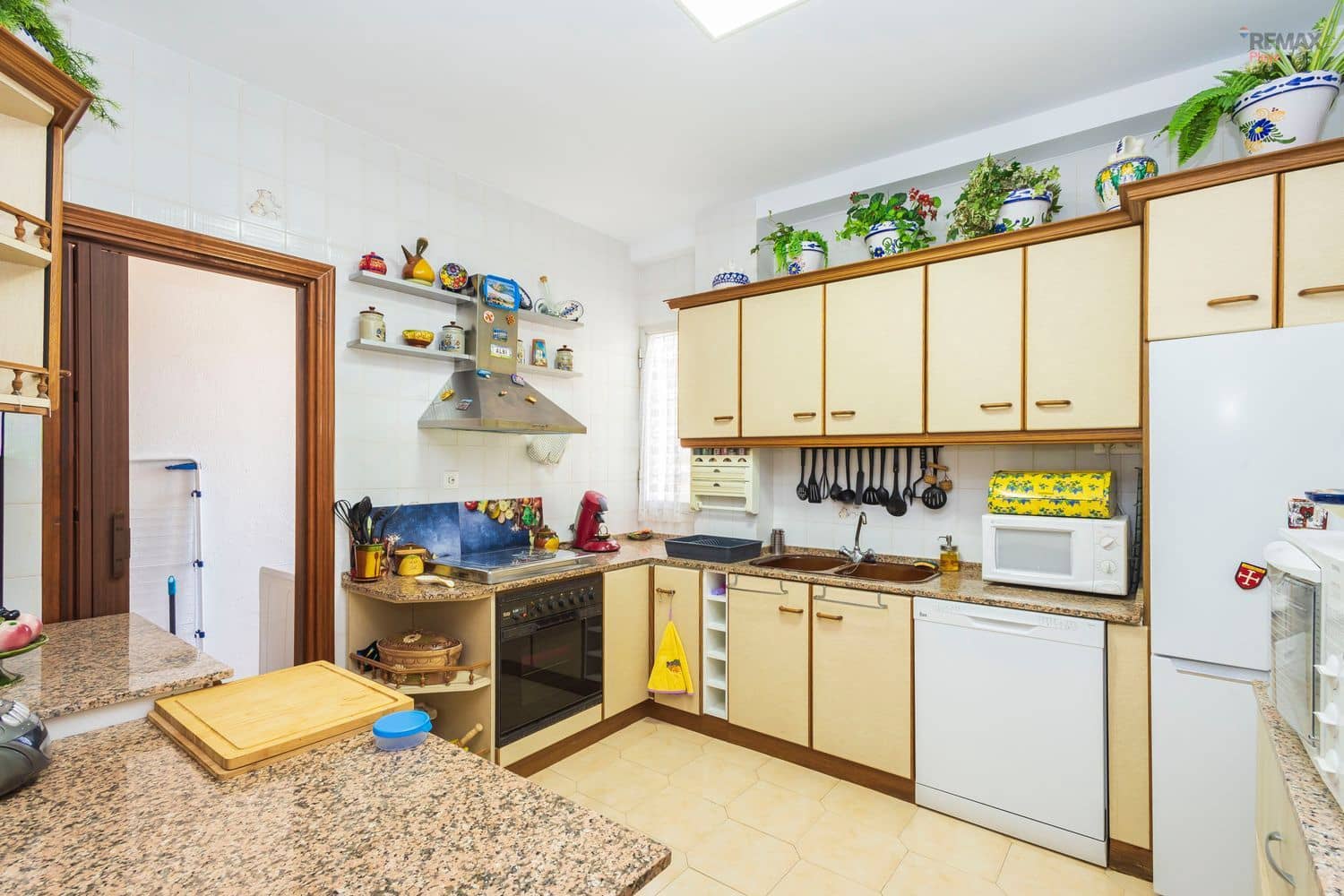 4 soveværelse Lejlighed til salg i Los Gallardos med garage - € 130.000 (Ref: 10077377)