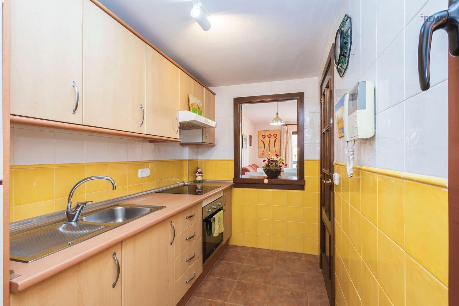 Apartamento de 2 habitaciones en Vera en alquiler con piscina garaje - 750 € (Ref: 10088799)