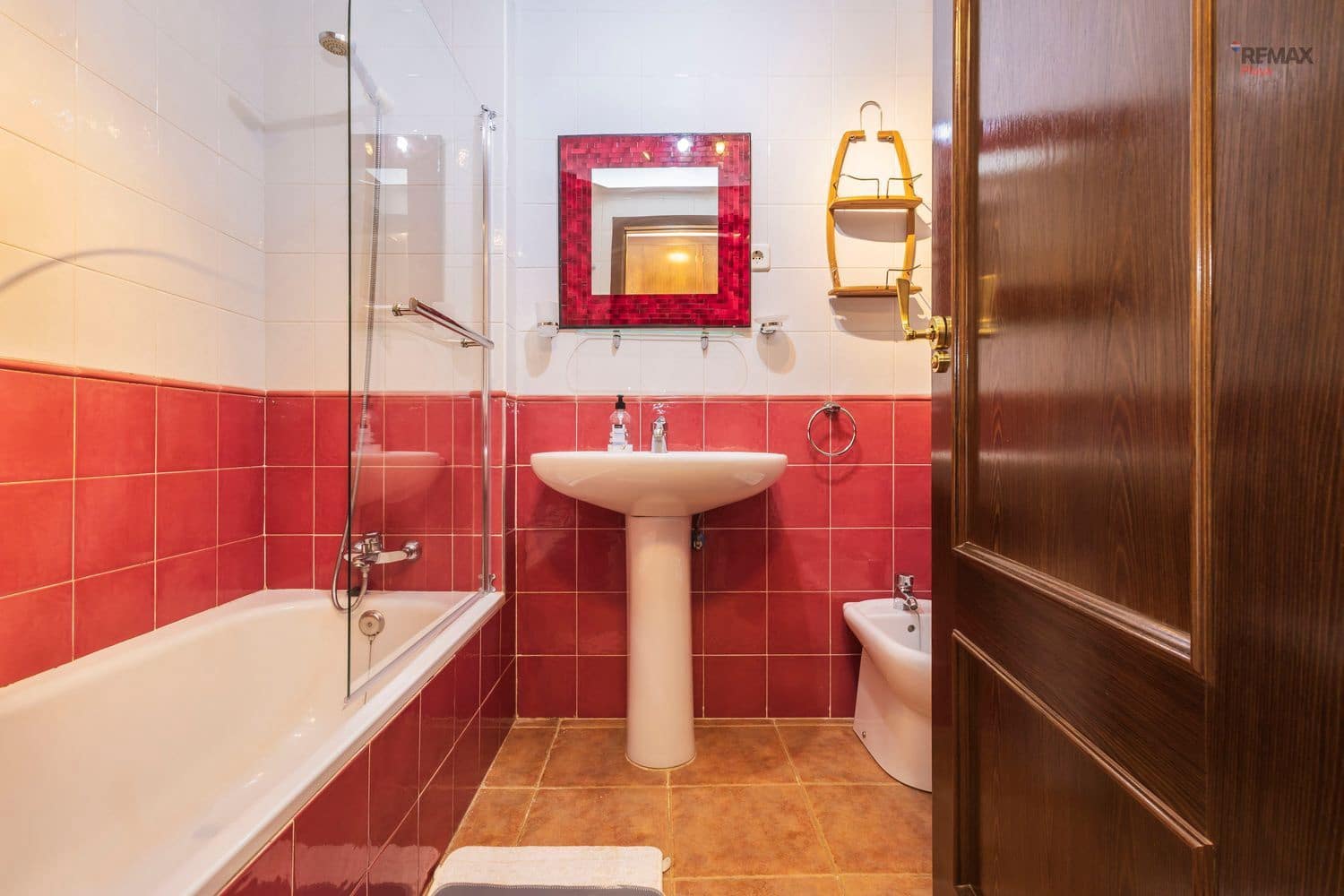 Apartamento de 2 habitaciones en Vera en alquiler con piscina garaje - 750 € (Ref: 10088799)