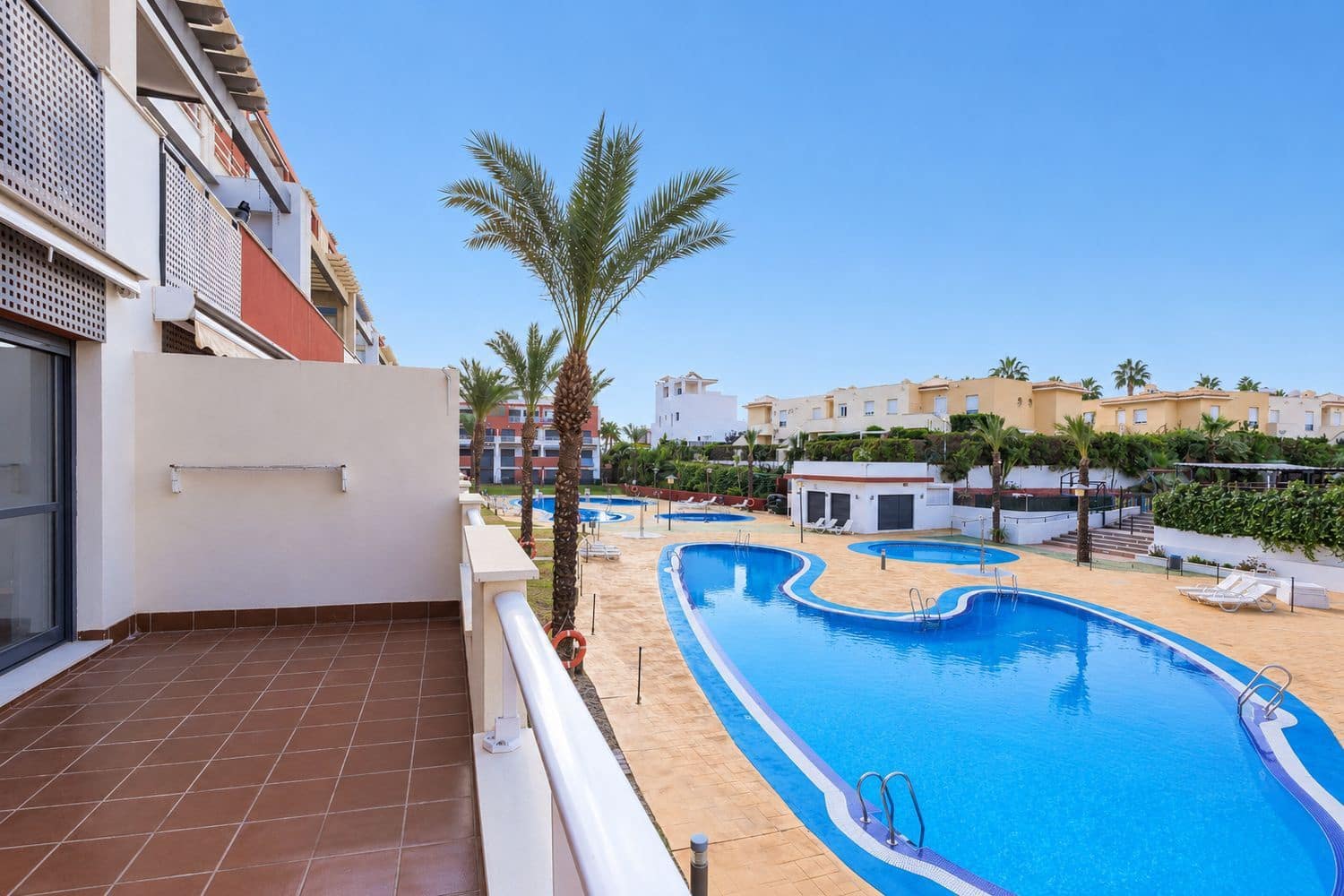 3 bedroom Apartment for sale in Puerto del Rey with pool garage - € 247,000 (Ref: 10139094)