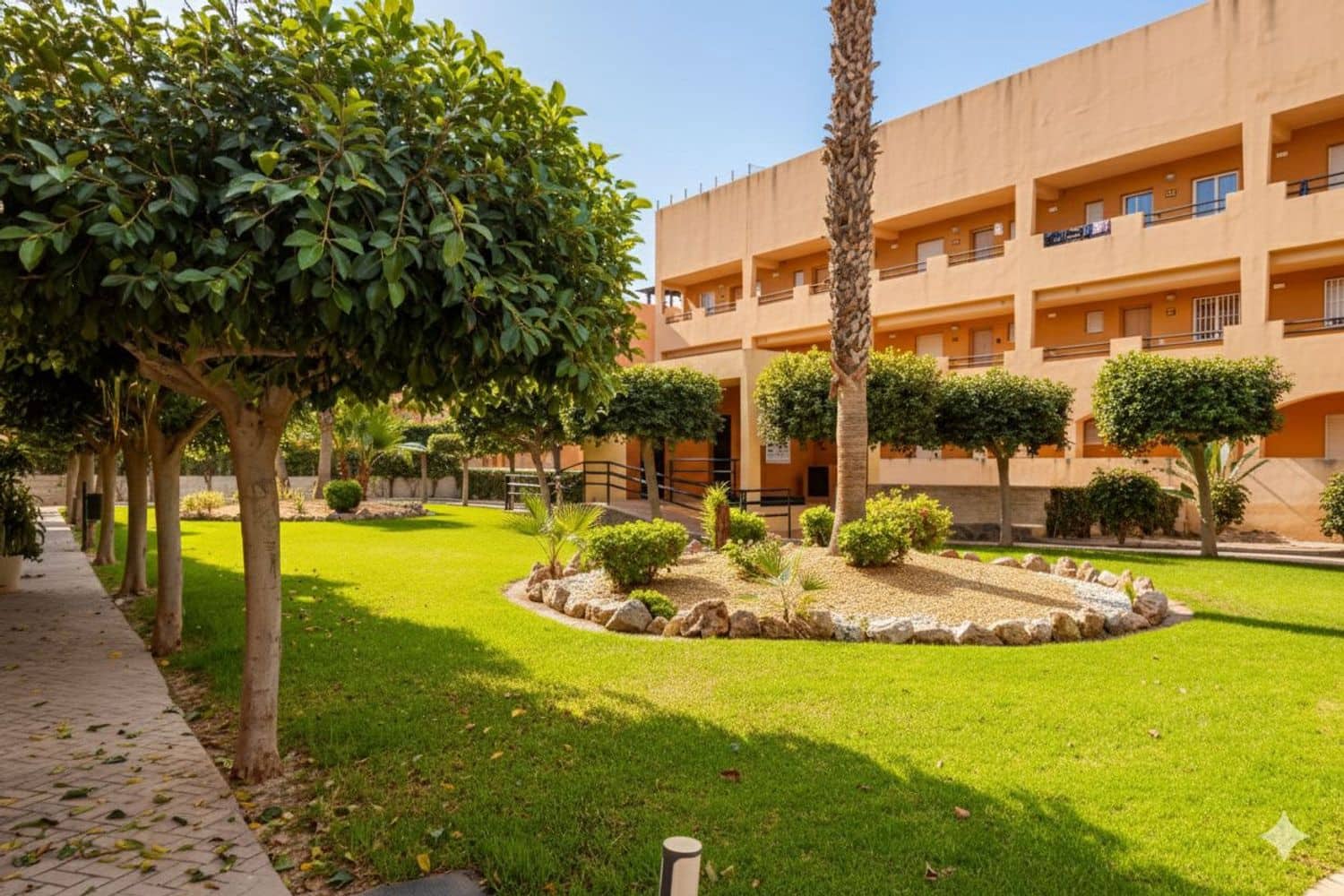 2 bedroom Apartment for rent in Vera with pool garage - € 800 (Ref: 10141517)