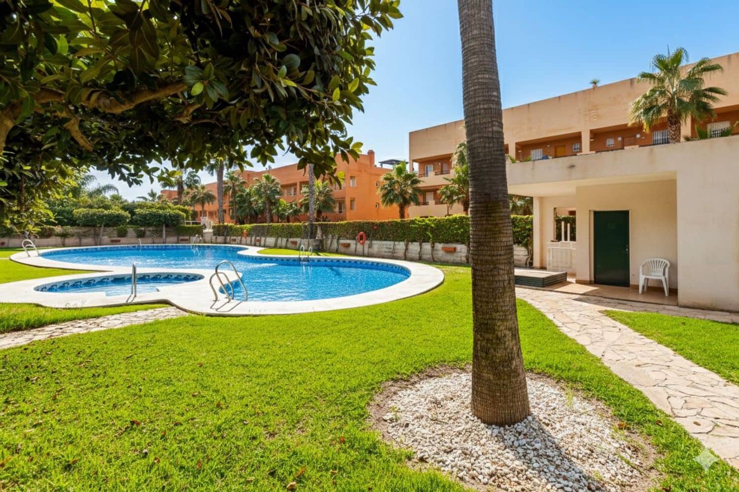 2 bedroom Apartment for rent in Vera with pool garage - € 800 (Ref: 10141517)