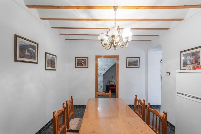 3 sovrum Hus till salu i Oria - 56 000 € (Ref: 6637425)