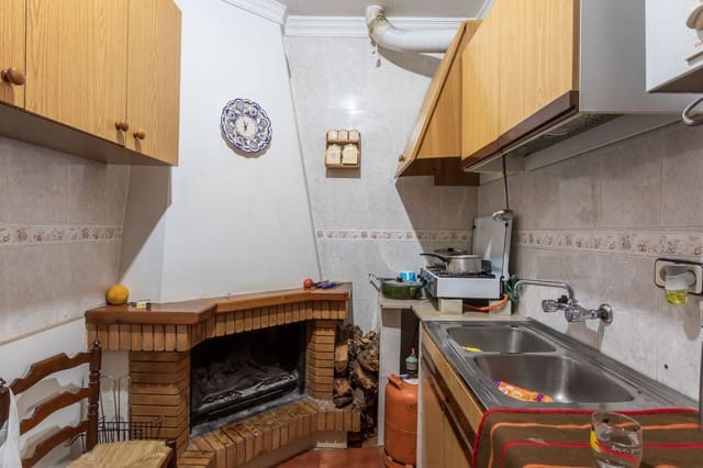 3 sovrum Hus till salu i Oria - 56 000 € (Ref: 6637425)