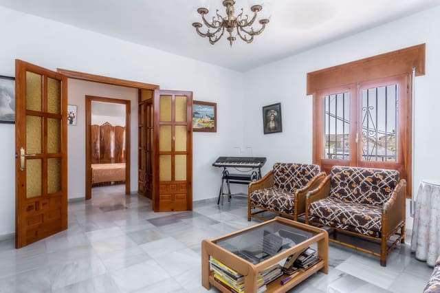 5 soverom Villa til salgs i Oria med garasje - € 158 000 (Ref: 7701579)