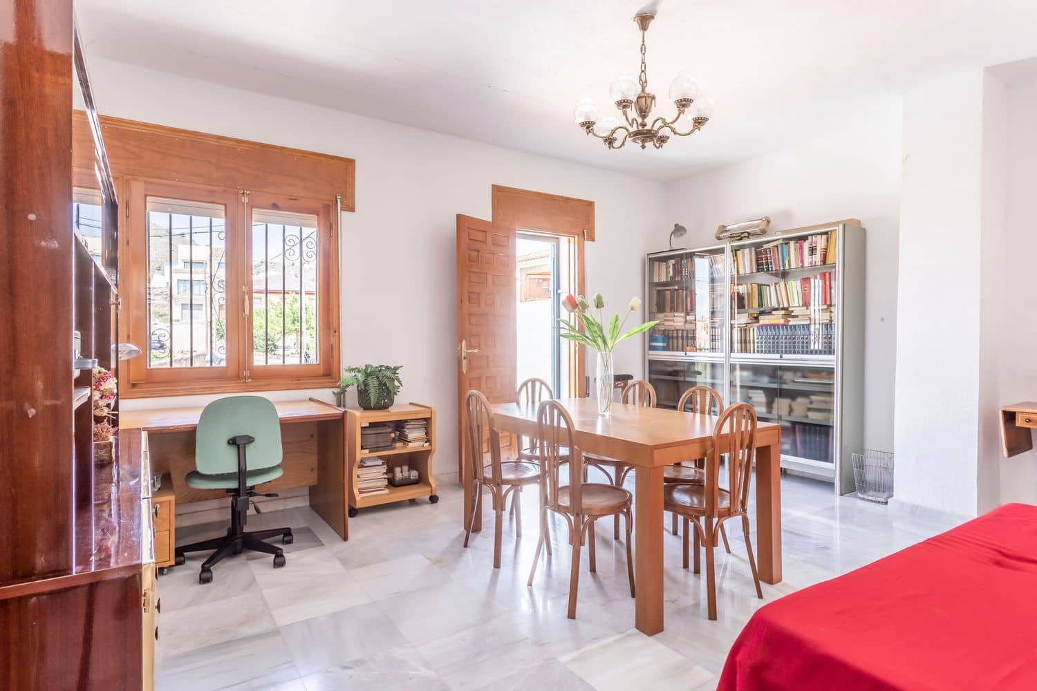 5 soverom Villa til salgs i Oria med garasje - € 158 000 (Ref: 7701579)