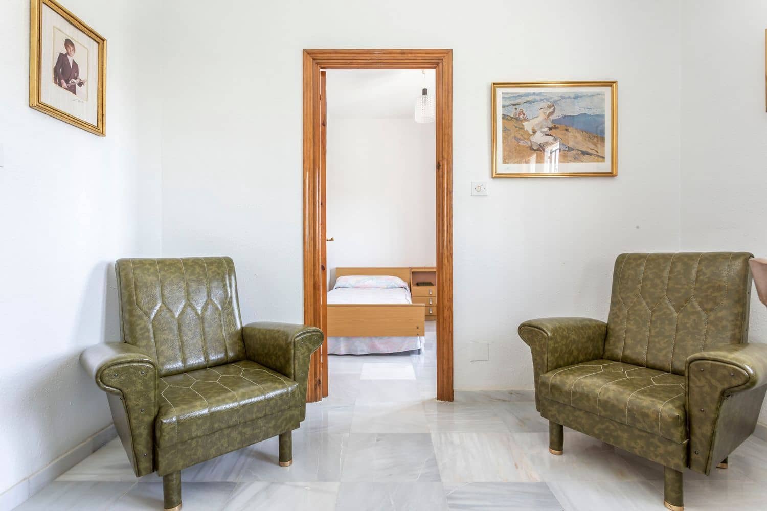 5 soverom Villa til salgs i Oria med garasje - € 158 000 (Ref: 7701579)