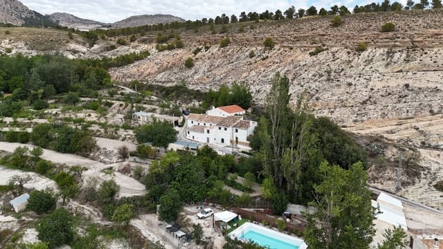 6 chambre Finca/Maison de Campagne à vendre à Vélez-Blanco avec garage - 219 900 € (Ref: 8386998)