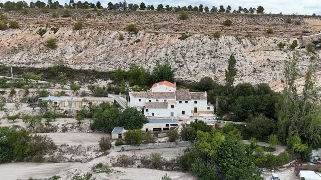 6 chambre Finca/Maison de Campagne à vendre à Vélez-Blanco avec garage - 219 900 € (Ref: 8386998)