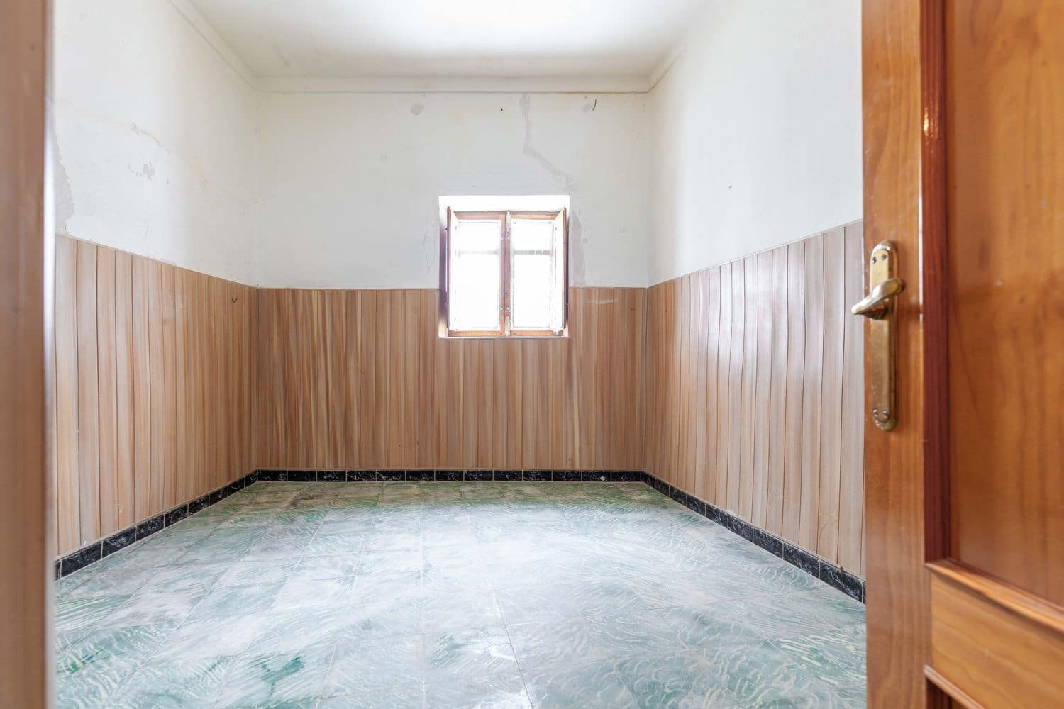 7 soveværelse Finca/Landehus til salg i Arboleas med garage - € 67.000 (Ref: 8387778)