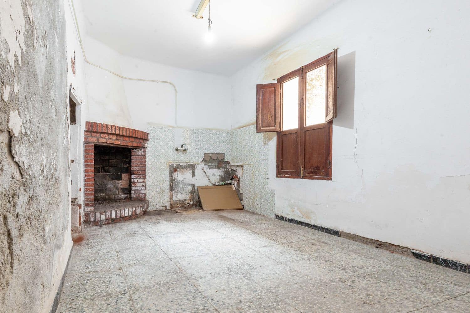 7 soveværelse Finca/Landehus til salg i Arboleas med garage - € 67.000 (Ref: 8387778)