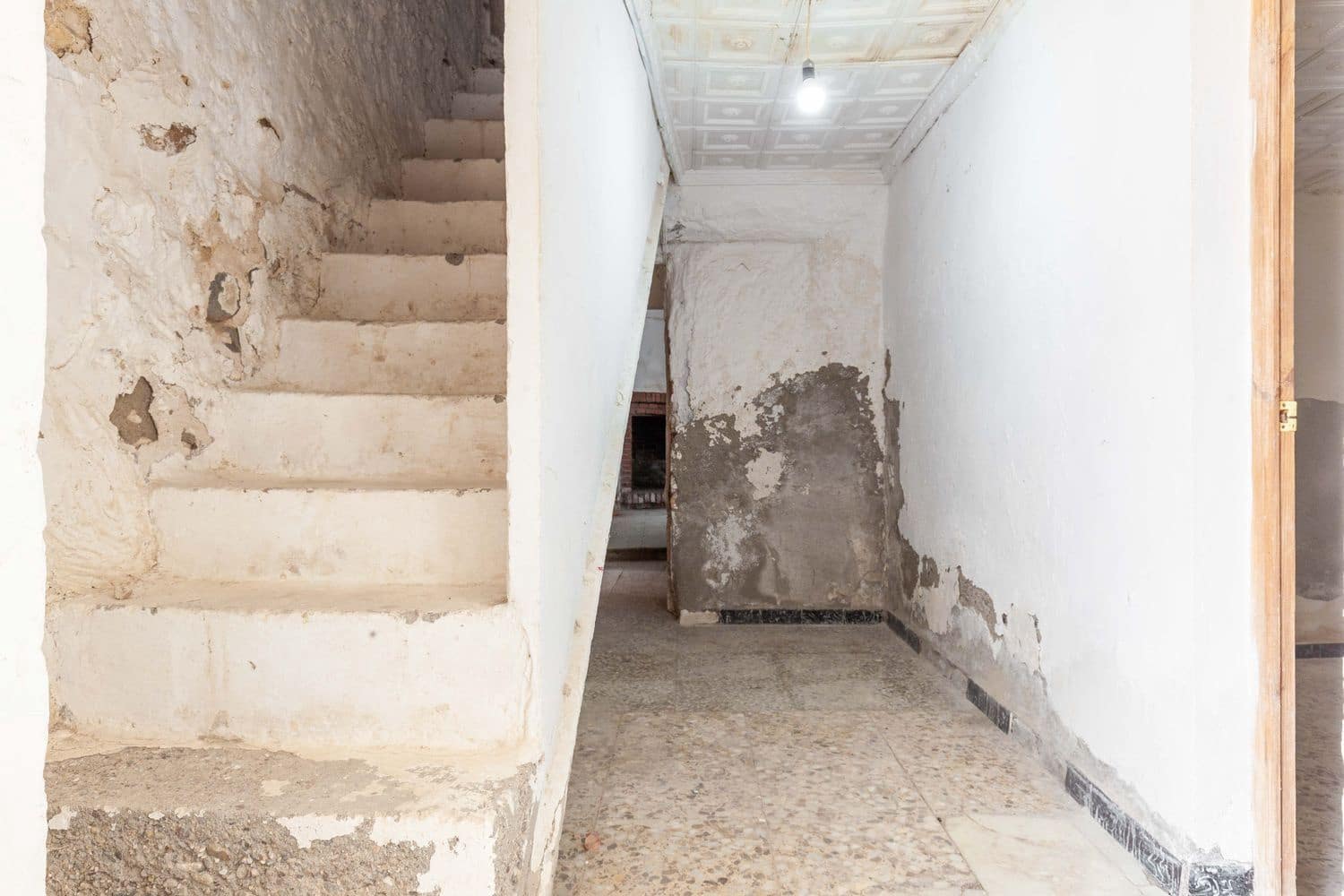 7 soveværelse Finca/Landehus til salg i Arboleas med garage - € 67.000 (Ref: 8387778)