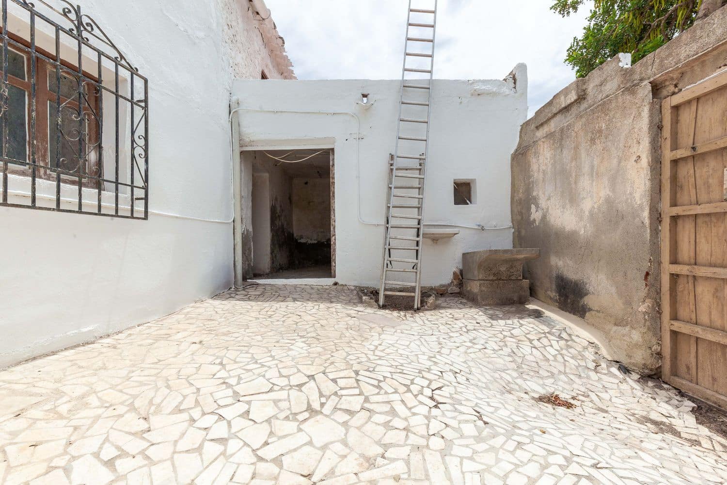 7 soveværelse Finca/Landehus til salg i Arboleas med garage - € 67.000 (Ref: 8387778)