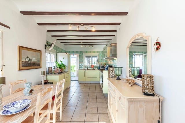 4 chambre Finca/Maison de Campagne à vendre à Vera Ciudad, Vera avec piscine garage - 395 000 € (Ref: 8561048)