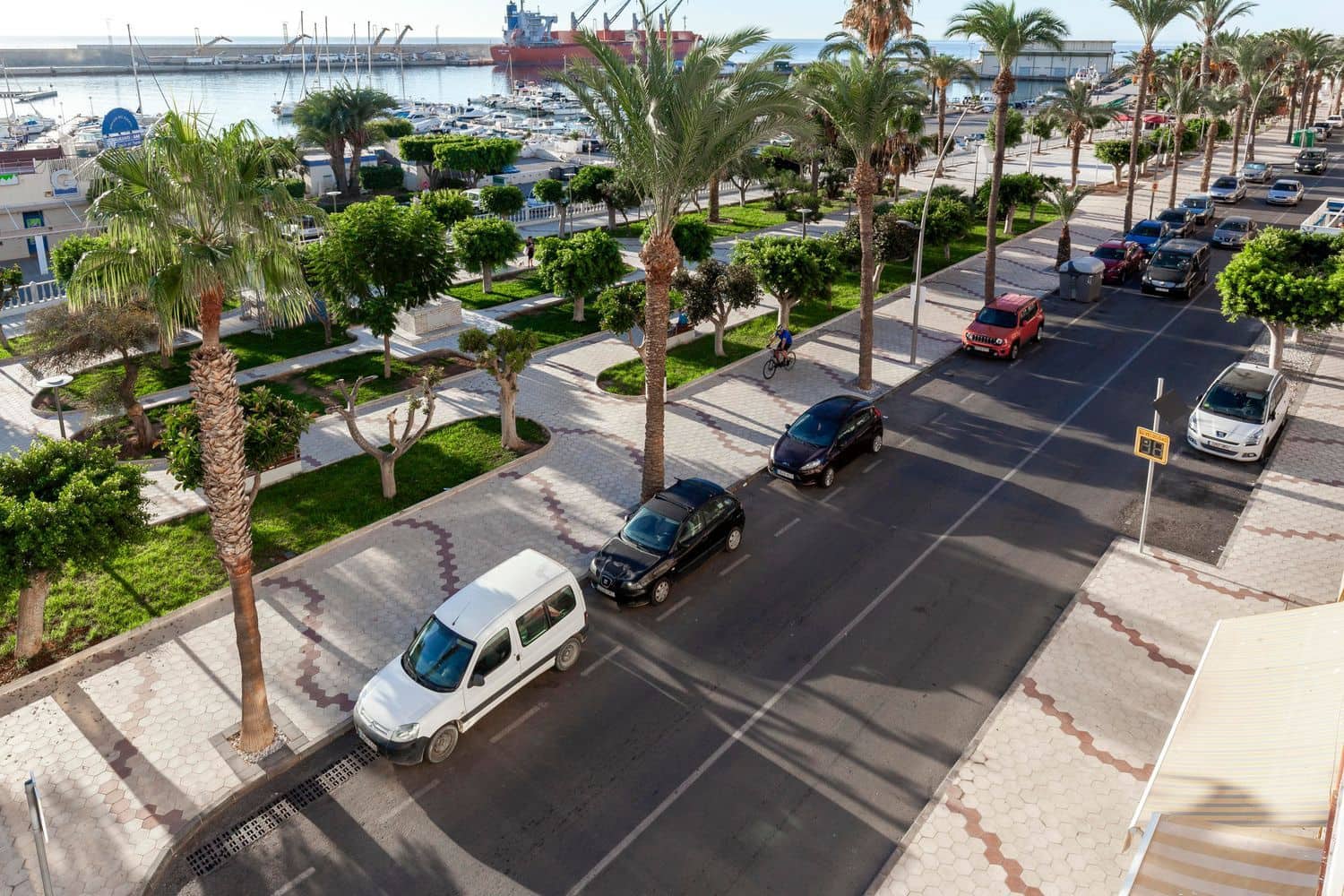 3 slaapkamer Appartement te koop in Garrucha met garage - € 178.000 (Ref: 8565821)