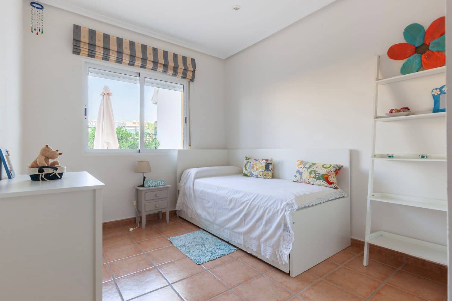 2 Zimmer Apartment zu vermieten in Vera mit Pool Garage - 850 € (Ref: 8619669)