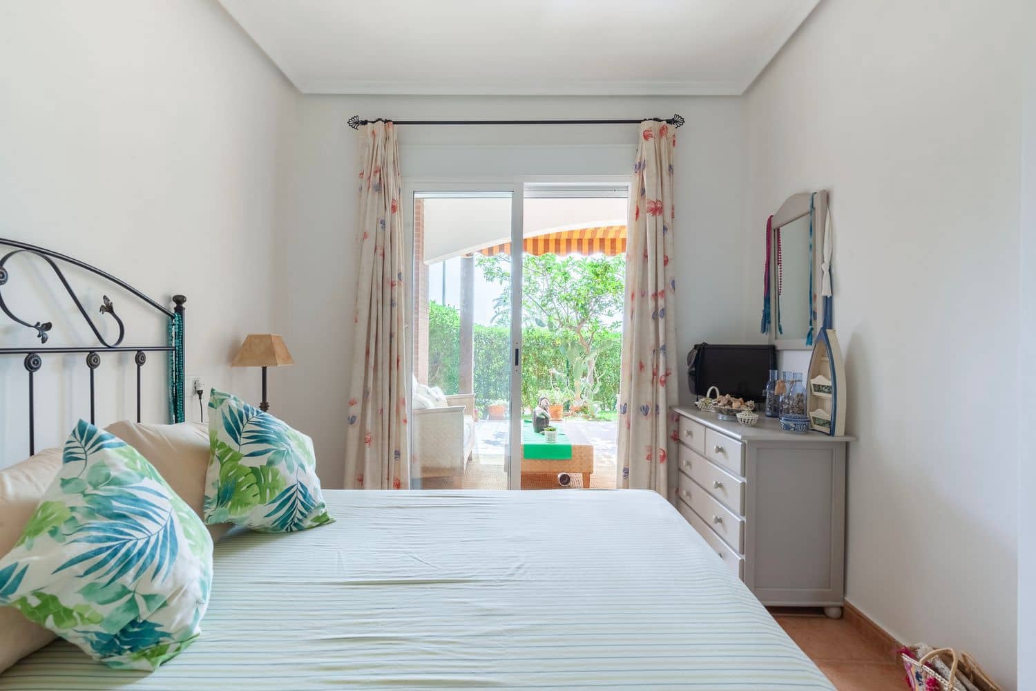 2 Zimmer Apartment zu vermieten in Vera mit Pool Garage - 850 € (Ref: 8619669)