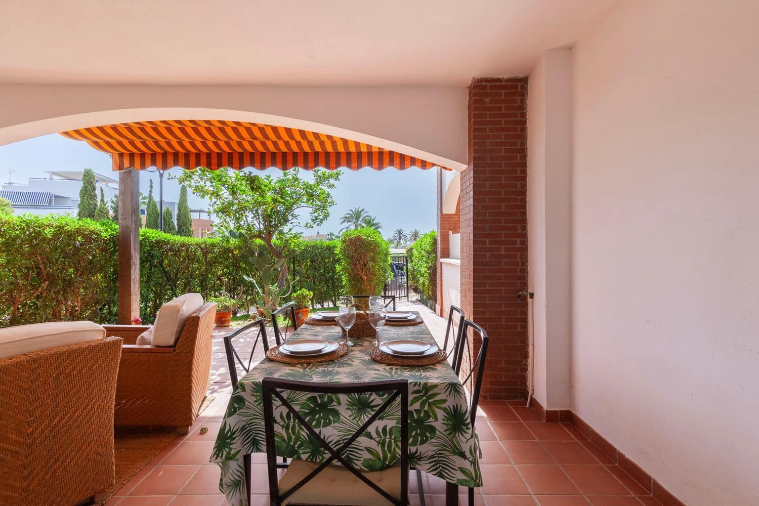 2 Zimmer Apartment zu vermieten in Vera mit Pool Garage - 850 € (Ref: 8619669)