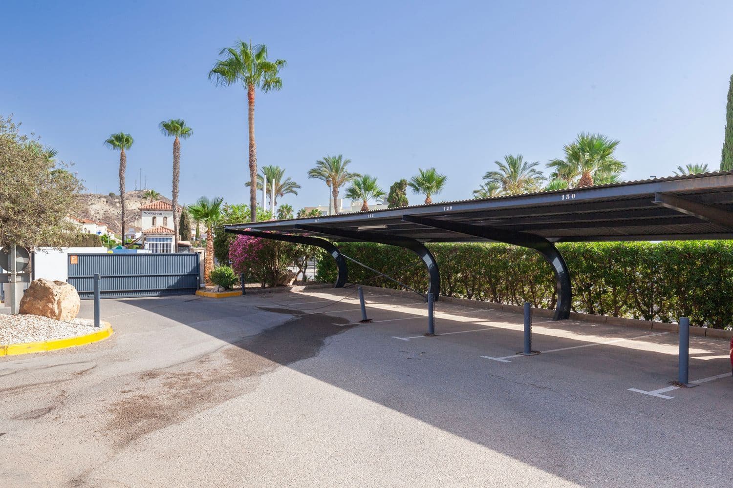 2 Zimmer Apartment zu vermieten in Vera mit Pool Garage - 850 € (Ref: 8619669)