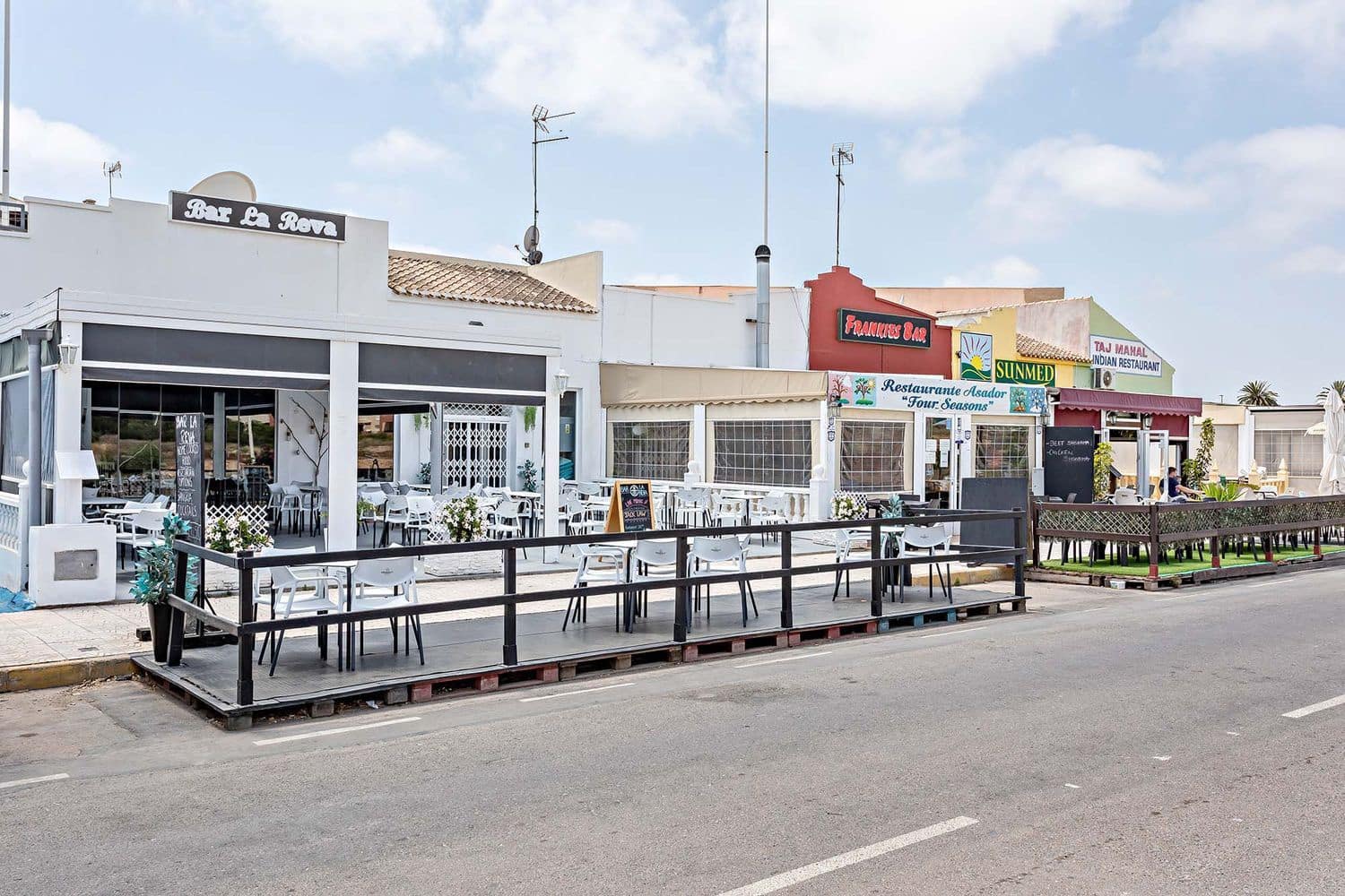 1 Zimmer Apartment zu vermieten in Vera mit Pool Garage - 650 € (Ref: 8644555)